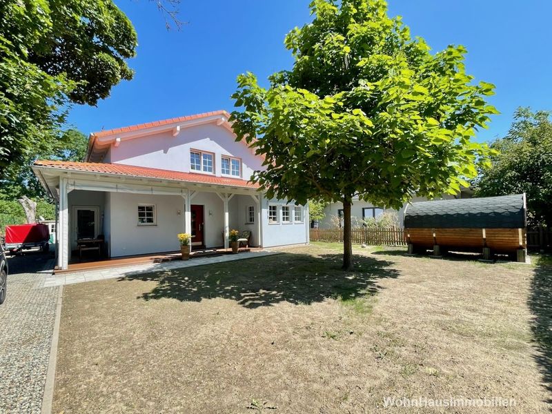Haus 162m² + EG-Wohnung 54m² in Fredersdorf